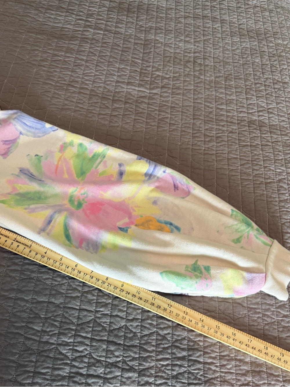 Anthropologie Pastel Floral Print Women's Long-Sleeve Pullover - Picture 12 of 12